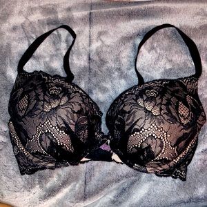 Victoria’s Secret “plunge” black lace over beige 32DD